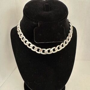 Claire’s Silver tone chunky heavy choker curb chain